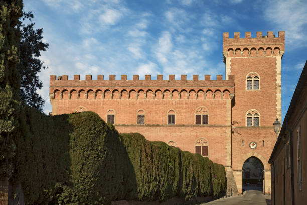 Il Castello di Bolgheri, reso celebre da una poesia di Giosu&egrave; Carducci